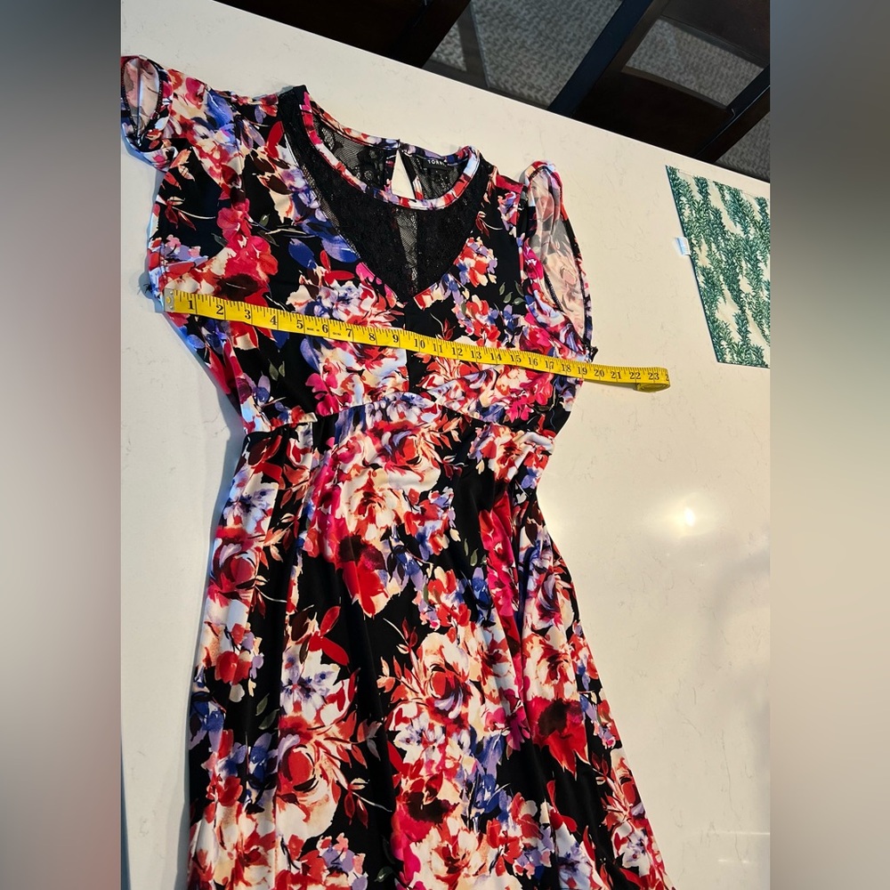 Torrid Black and Red Midi Studio Knit Asymmetrical Dress size 1 - Picture 12 of 16